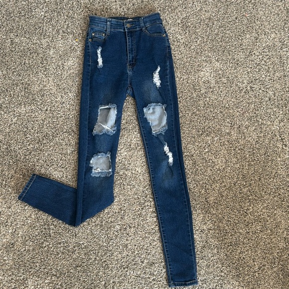 Fashion Nova - Picture 1 of 3